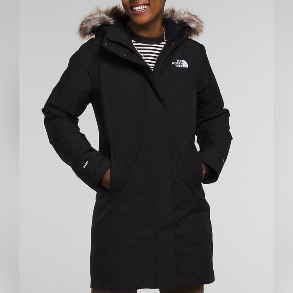 THE NORTH FACE Women’s Jump Down Parka